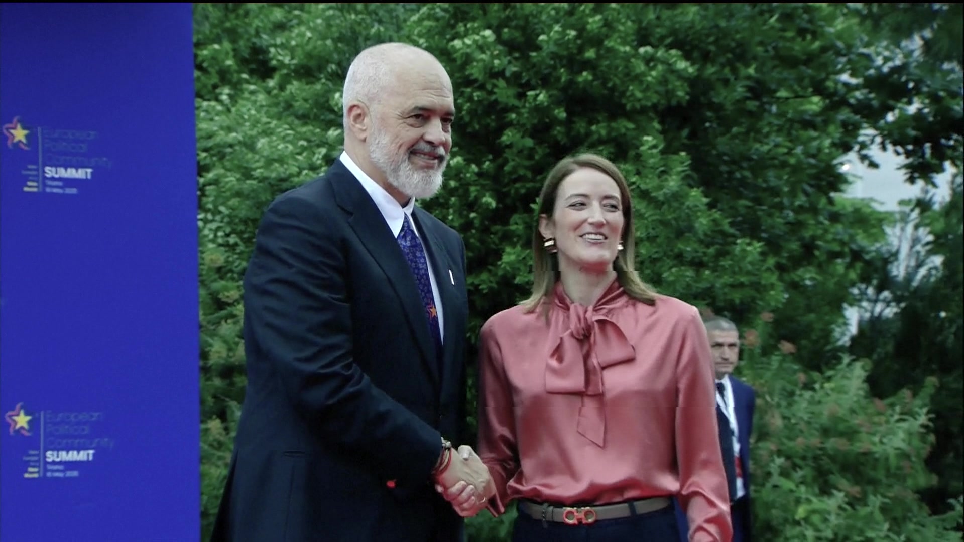 Roberta METSOLA, EP President, participates in the meeting of the European Political Community, in Tirana (Albania): extracts from the arrival, doorstep, family photo and roundtable